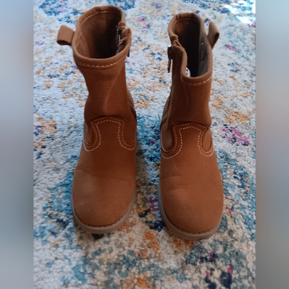 Tan boots EUC - Picture 2 of 4